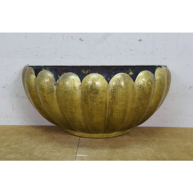 Antique Italian Hammered Ribbed Brass Lavabo Water Fountain Cistern & Basin For Sale - Image 15 of 18