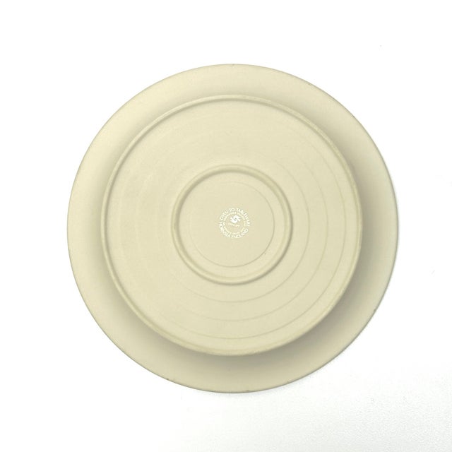 Postmodern Matte & Gloss Dinnerset by Hornsea Concept - Place Settings for 8 / 46 Pieces For Sale - Image 11 of 12