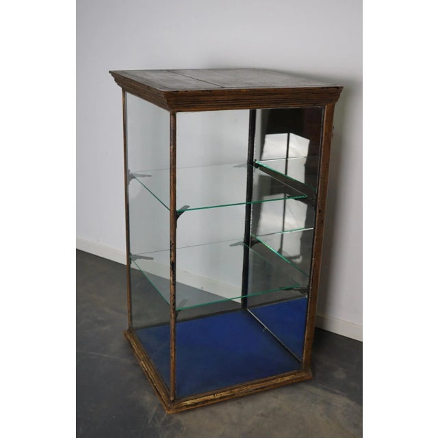 Victorian Painted Mahogany Shop Display Cabinet Vitrine, Late 19th Century For Sale - Image 5 of 17