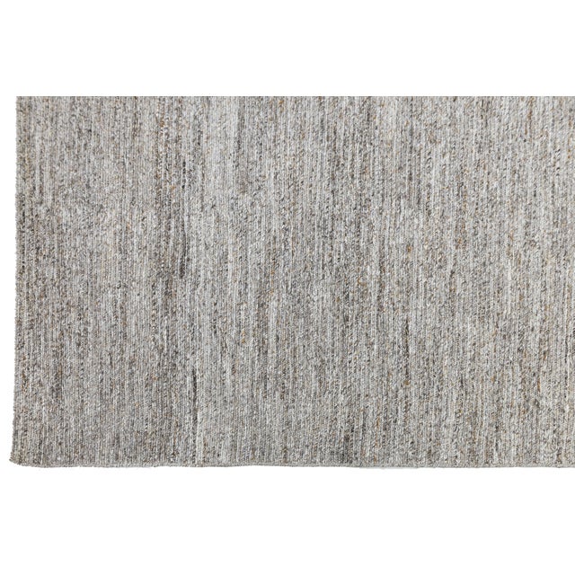 Modern Marbled Grey Soumak Pet Rug Eco-Friendly & High-Traffic 8x10 For Sale - Image 9 of 10