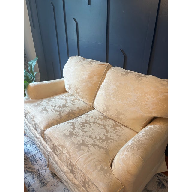 Vintage Sherrill Sofa For Sale In Detroit - Image 6 of 6