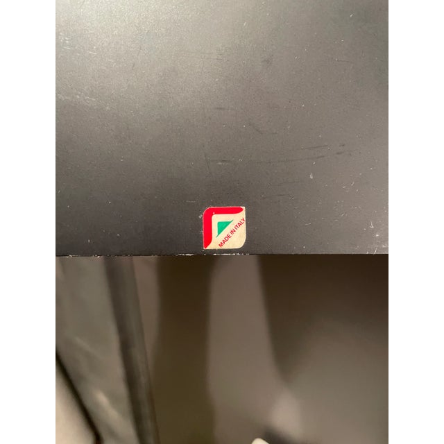 Postmodern table clock Circa 1980. Italy. Very nice condition. Works.