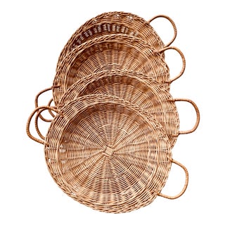 Vintage Picnic Wicker Plate Holders With Braided Trim & Wrapped Handles- Set of 4 For Sale