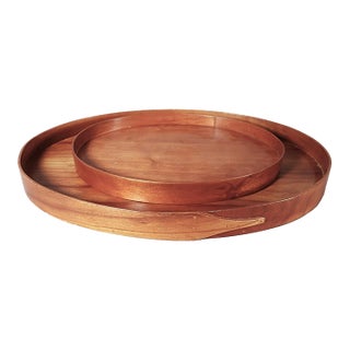 Vintage Shaker Style Cherry & Butternut Oval Serving Trays by Ken Baker, 1997 – Set of 2 For Sale