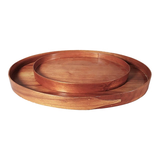 Vintage Shaker Style Cherry & Butternut Oval Serving Trays by Ken Baker, 1997 – Set of 2 For Sale