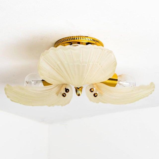Large Barovier Flush Mount with 3 Milkglass Shells, Italy, 1970s For Sale - Image 11 of 18