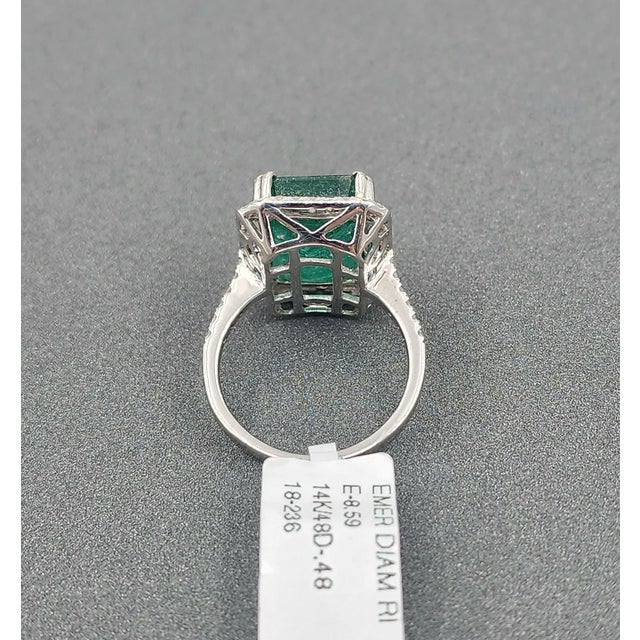 Early 21st Century 9.07 Ct Natural Emerald & Diamond Ring Size 6.5 For Sale - Image 5 of 9