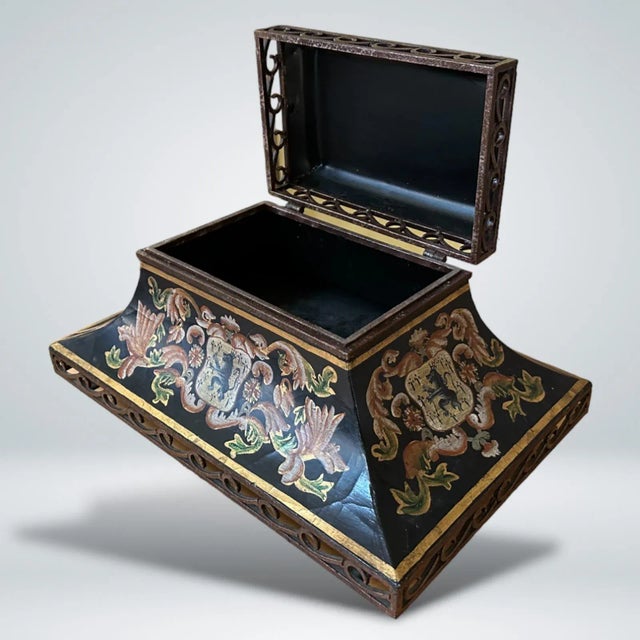 Late 20th Century Vintage Italian Renaissance Style Tole Metal Box For Sale - Image 5 of 10