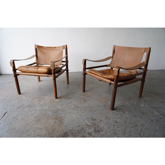 Wood Pair of Arne Norell “Safari” Rosewood Lounge Chairs, Model Scirocco — Sweden, 1960s For Sale - Image 7 of 18