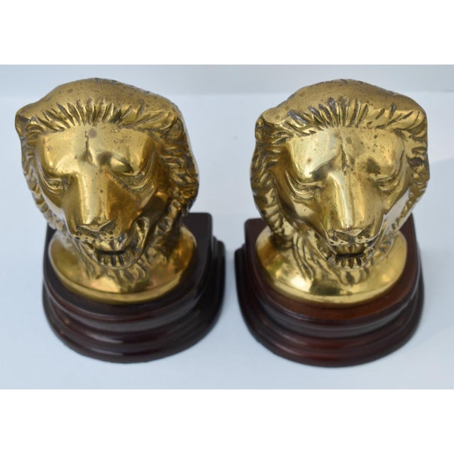 Wood Vtg. Pair of Brass Lion Head Traditional Style Bookends W/Wood Base For Sale - Image 7 of 12