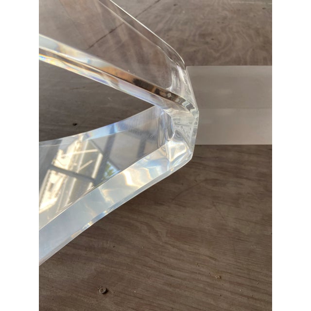 20th Century Modern Lucite Butterfly Coffee Table With Oval Glass Top For Sale - Image 10 of 13