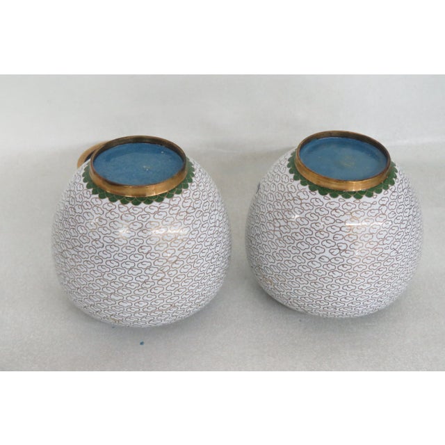 Cloisonné Enamel Urns Ginger Jars With Cover a Pair For Sale In Miami - Image 6 of 13
