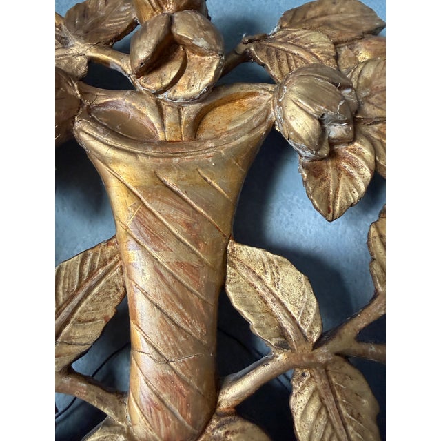 French 18th Century Gilded Mirror For Sale - Image 3 of 5