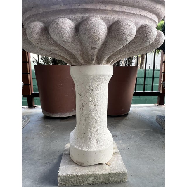 18th Century Italian Holy Water Font in Carved Marble For Sale - Image 11 of 18