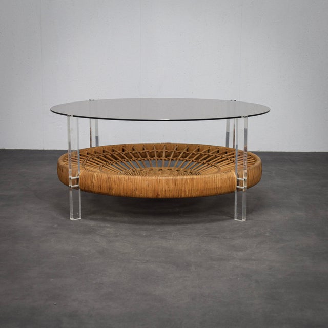 Vintage Round Coffee Table with Rattan Basket, 1970s For Sale - Image 3 of 7