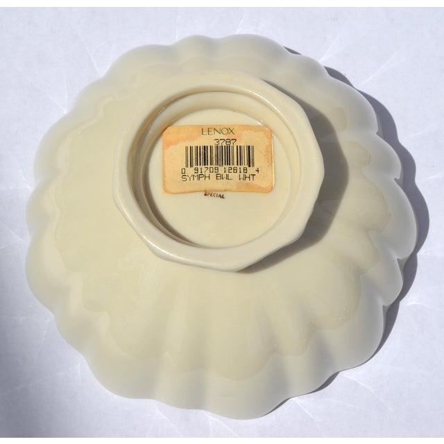 1980s Lenox Symphony Bowl Special Edition Scalloped Footed Fine Bone Ceramic For Sale - Image 13 of 15