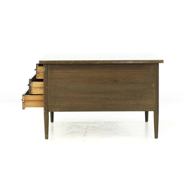 Mid 20th Century Paul McCobb for Calvin Connoisseur Collection Mid Century Side Table For Sale - Image 5 of 13