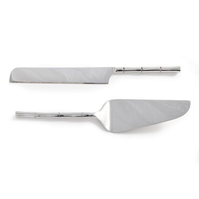 With a handforged quality and distinctive flattened handles, these dessert servers are dishwasher safe. How about that?...