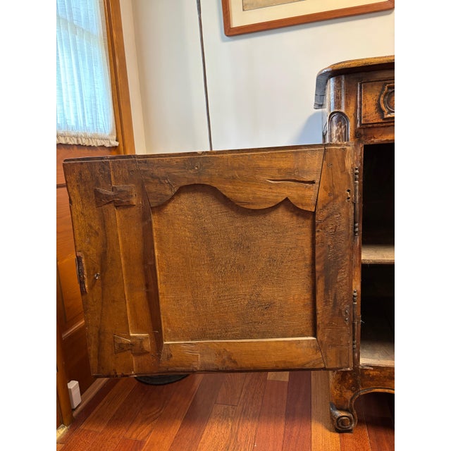 18th Century French Provencial Cabinet For Sale - Image 12 of 18
