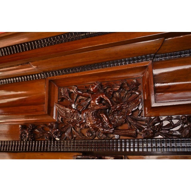 17th Century Baroque Kussenkast Cushion Cabinet For Sale - Image 4 of 11