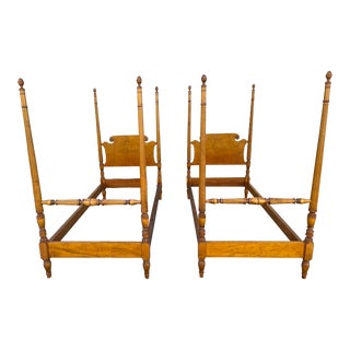 Twin Beds a Pair Four Poster Brueners Federal Style For Sale