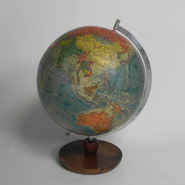 This globe is marked: "globe terrestre de rœth". produced in leipzig for the french market. height: 46 cm. width: 36 cm....