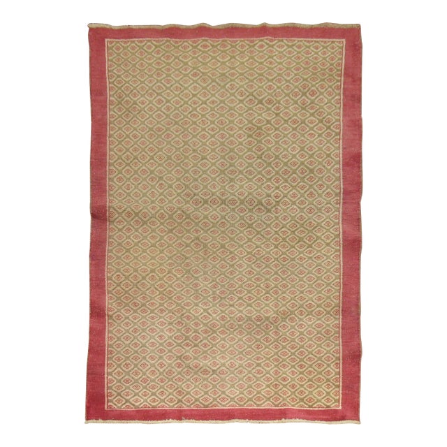 Vintage Turkish Carpet - 4'1" x 6'7" For Sale
