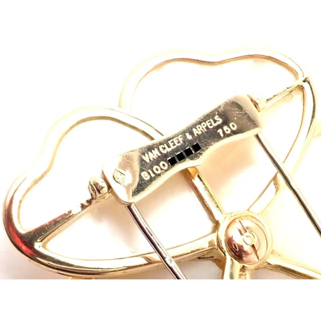 Van Cleef & Arpels Clématite 18k Yellow Gold Diamond Mother of Pearl Pin Brooch Metal: 18k Yellow Gold Measurements: 71mm...