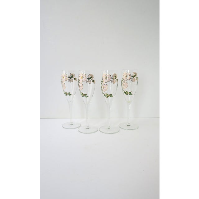 French Perrier-Jouet Champagne Flutes Glasses, Art Nouveau, Set of 4 For Sale - Image 4 of 11