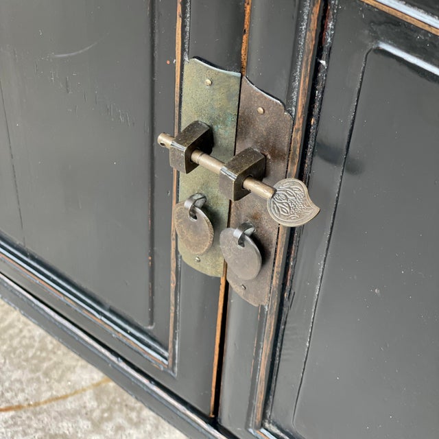 1950s 1950s Vintage Chinese Black Lacquer Side Tables For Sale - Image 5 of 9