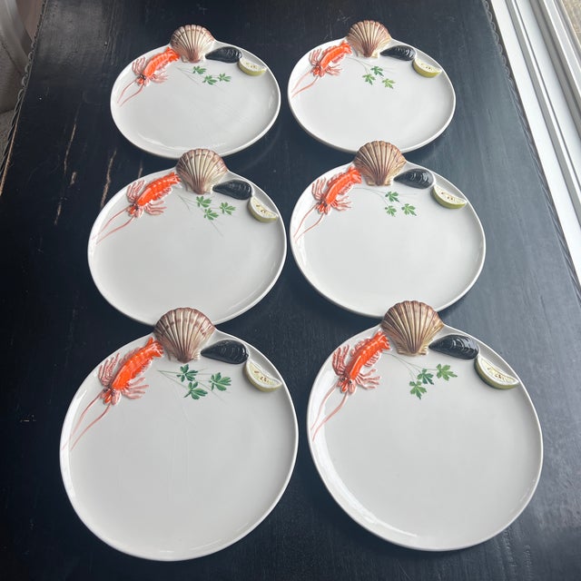 Vintage Italian Ceramic Majolica Seafood Dinner Plates- Set of 6 For Sale In New York - Image 6 of 12