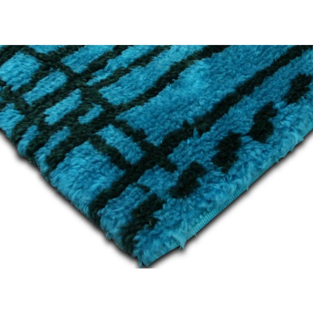 Contemporary Contemporary Turkish Shag Rug For Sale - Image 3 of 7