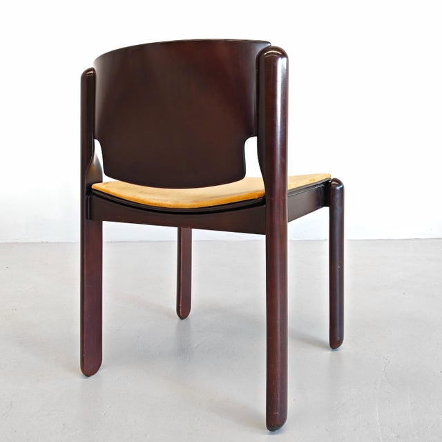 Vintage Wooden and Velvet Chairs by Vico Magistretti for Cassina, 1970s, Set of 4 For Sale - Image 10 of 18