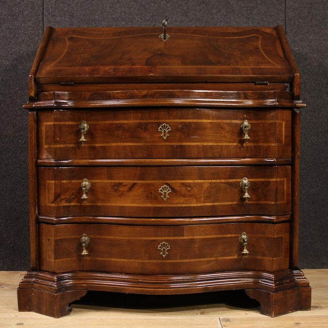 1950s Small Venetian Bureau, 1950s For Sale - Image 5 of 13