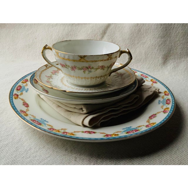 Pair of Antique French Limoges Hand-Painted Soup Bowls With Underliners - Paris Brocante Find For Sale - Image 12 of 15