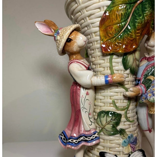 EXCELLENT COLLECTOR CONDITION - NO CHIPS. This rare piece has been lovingly cared for and is ready for a new home! No...