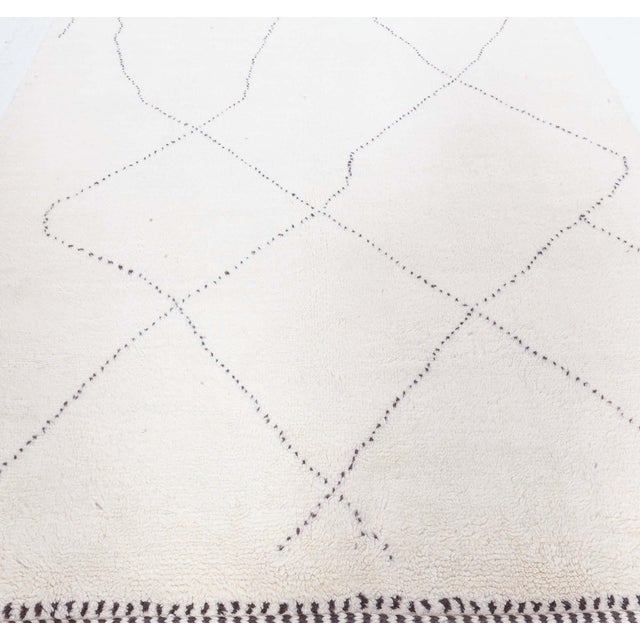 Textile Geometric Modern Handmade Wool Rug In Ivory "labyrinth" by Doris Leslie Blau For Sale - Image 7 of 8