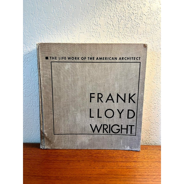 Hardcover The Life Work of the American Architect Frank
