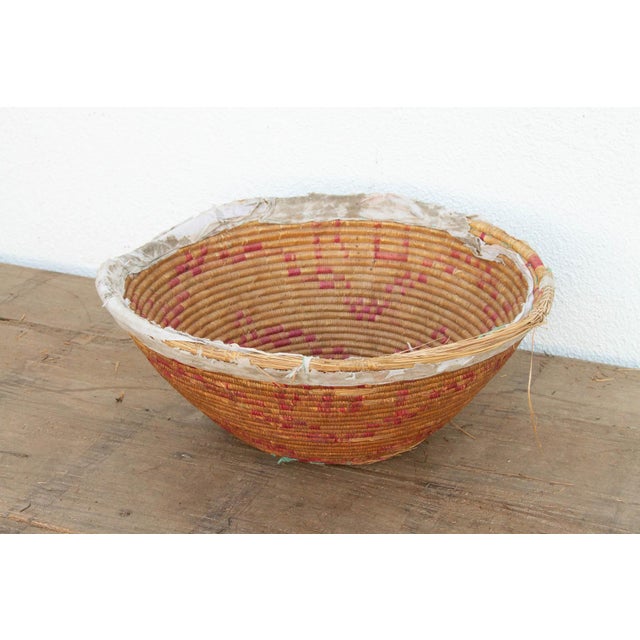 Farmhouse Farmhouse Nomadic Basket With Pink and Natural Colors For Sale - Image 3 of 7