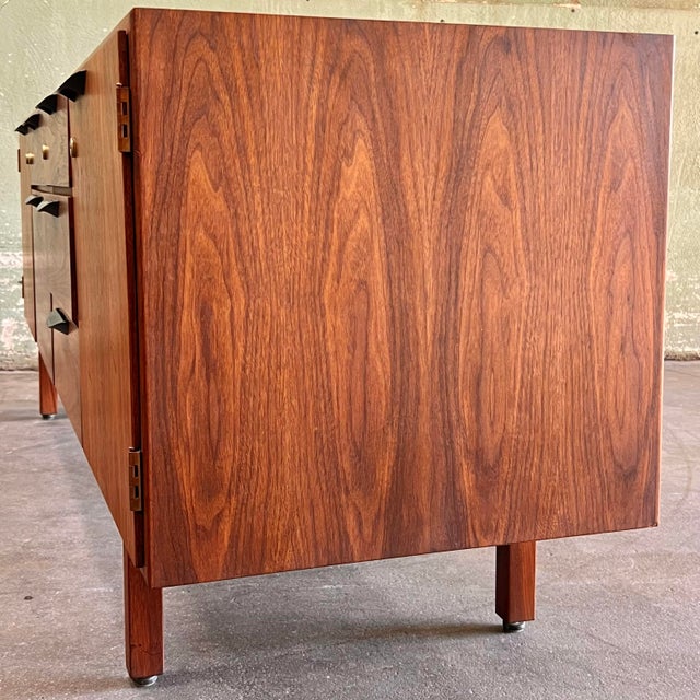 1960s Jens Risom (Attributed) 72” Walnut Credenza, Refurbished W/ Restored Top For Sale - Image 10 of 12