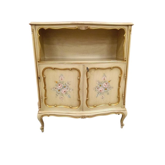 Venetian 2-Door Cabinet, 1950s For Sale - Image 6 of 6