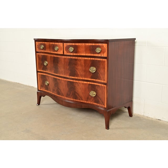 English Antique Georgian Banded Flame Mahogany Chest of Drawers by Luce Furniture, Circa 1920s For Sale - Image 3 of 18