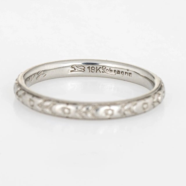 1920s 1920s Antique Deco Wedding Band 18 Karat White Gold Flower Pattern Vintage size 6.5 For Sale - Image 5 of 6
