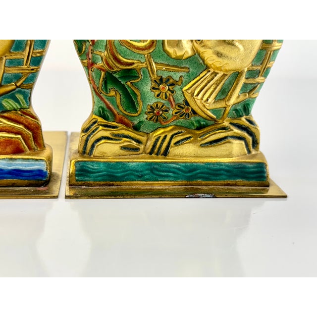 1960s Vintage Chinoiserie Fish Motif Bookends in Gilt and Jewel-Tone Enamel For Sale - Image 5 of 12