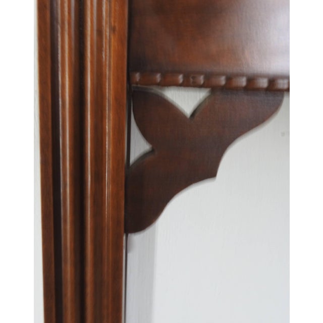 This is a nice American Chippendale style card table. Features a faux front drawer decorated by metal pulls with willow-...