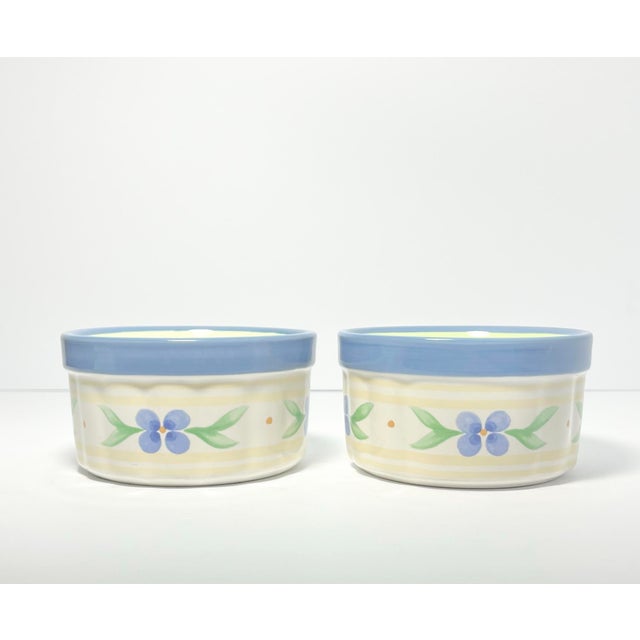 1990s Pfaltzgraff “Summer Breeze” Ceramic Dinnerware Serving Set - 5 Piece For Sale - Image 10 of 12