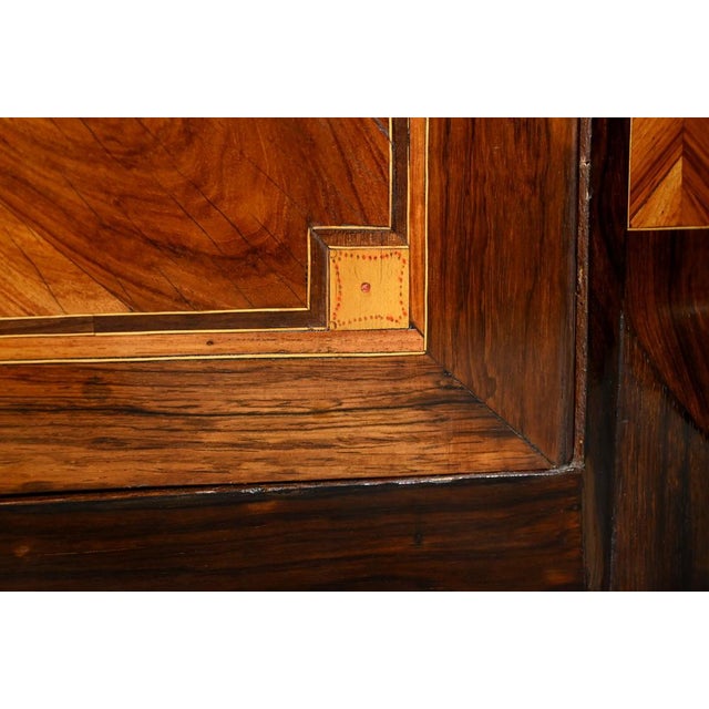 Louis XV-Louis XVI Transition Corners Cabinets, Late 18th Century, Set of 2 For Sale - Image 18 of 18