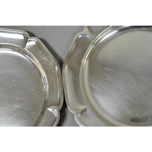 Vintage International Silver Co 221 Modern Silver Plated 12" Platter Dish - Pair For Sale - Image 10 of 12