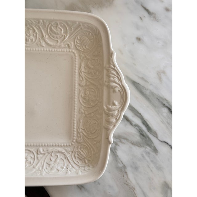 1930s Art Deco Era Wedgwood Patrician Square Handled Cake Plate For Sale In Seattle - Image 6 of 9