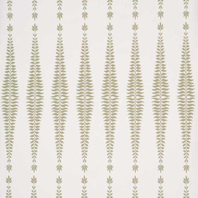 Sample - Schumacher Fern Tree Wallcovering In Sage For Sale In New York - Image 6 of 6